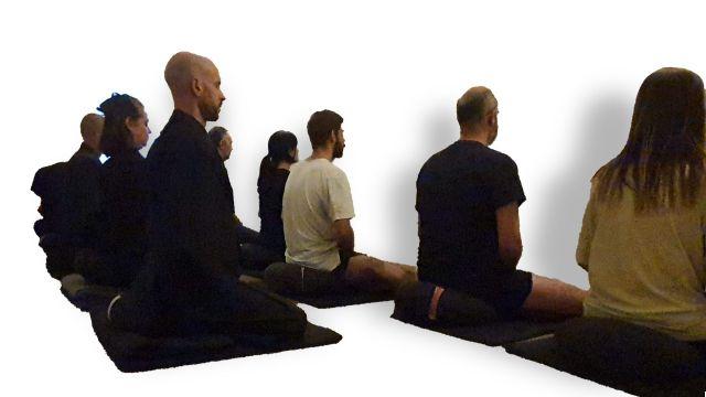 ¿Cómo es un curso de meditación en Barcelona? Todo lo que debes saber