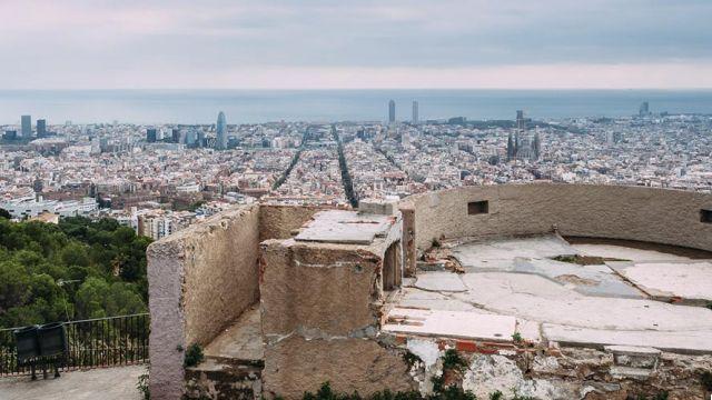 El Refugio Perdido: Los Búnkers del Carmel y sus Secretos